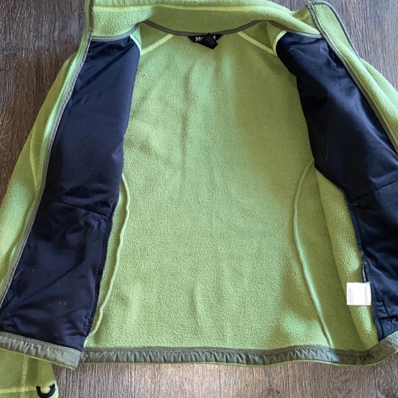 Marmot size medium full zip fleece - Picture 13 of 15
